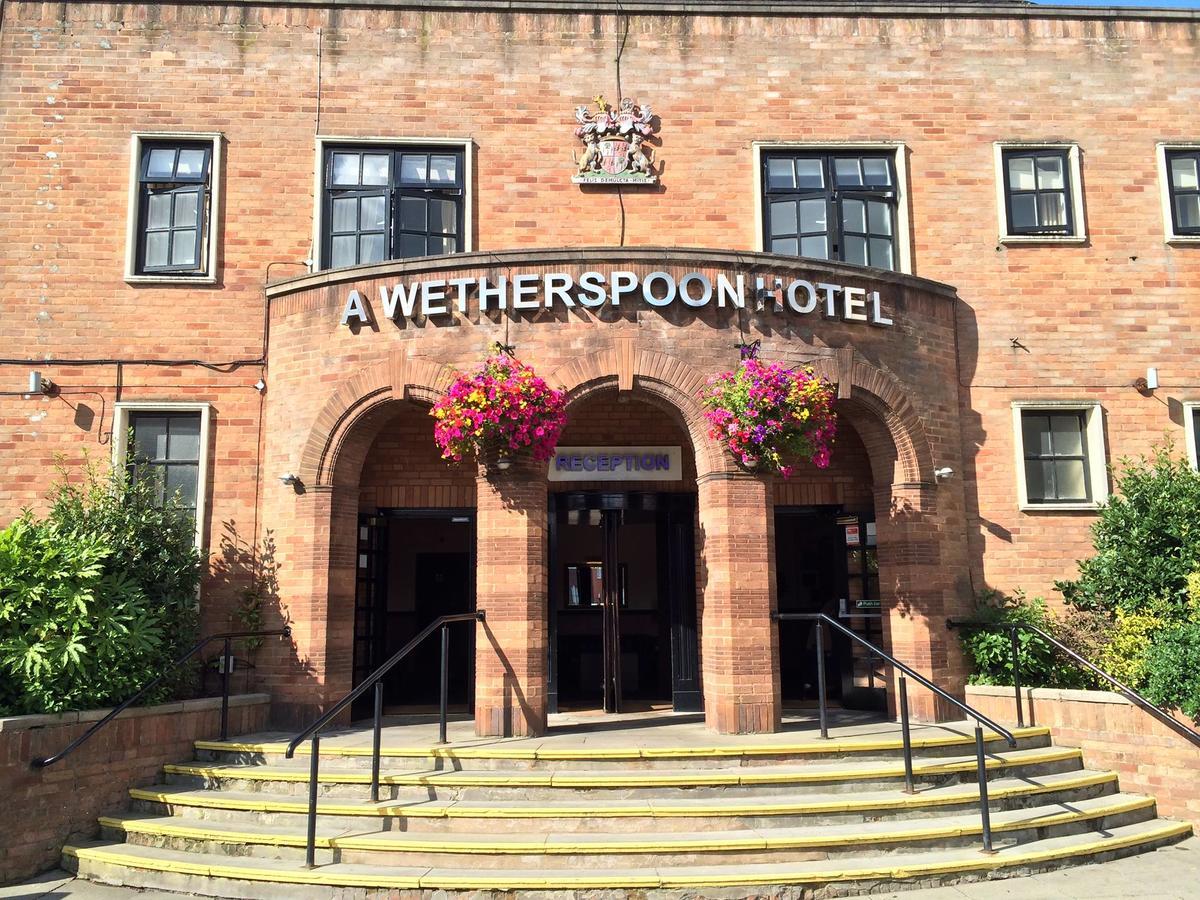 ホテル The Brocket Arms Wetherspoon ウィガン エクステリア 写真